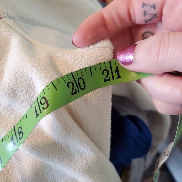 Mountain Hardware Ivory Fleece Quarter Zip Pullover Women's Size Large - Picture 10 of 11